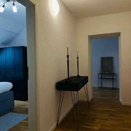 Oak One - Modern
