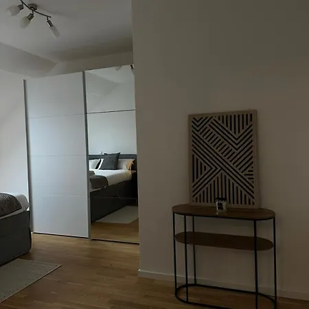 Oak One - Modern 아파트 *